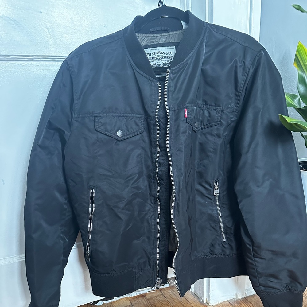 Levi Men’s bomber Jacket size: L